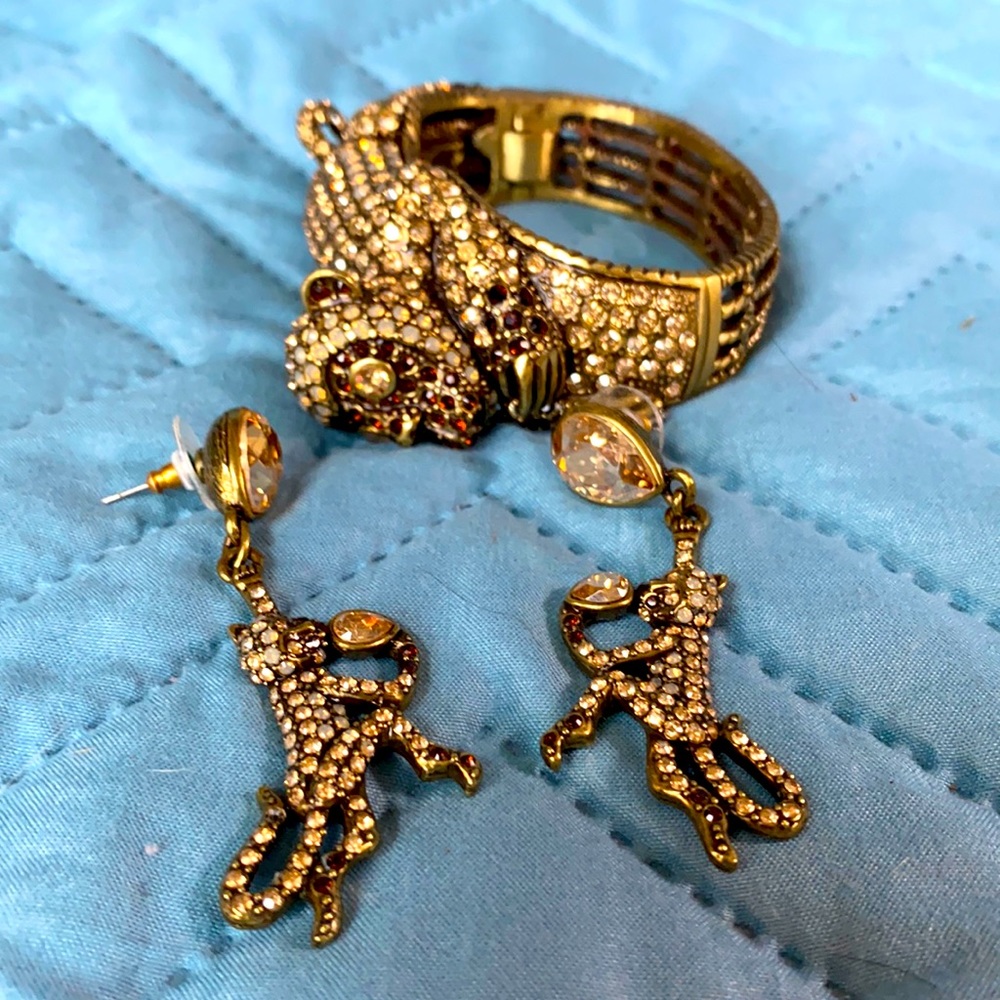 Heidi Daus “No Monkey Business” Hinged Bangle and Earrings